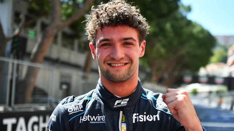 Jak Crawford conquista a quarta vitória na Fórmula 2 Jak Crawford conquista a quarta vitória na Fórmula 2