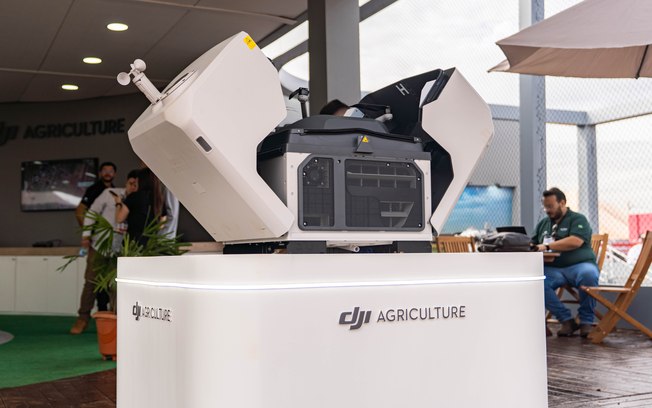 DJI apresenta Dock 3 e FlyCart 100 na Agrishow 2026
