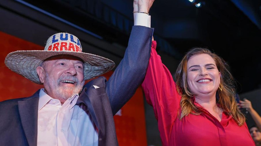 Lula (PT) e Marília Arraes (Solidariedade)