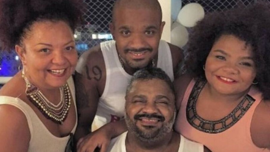 Família de Arlindo Cruz: quem são esposa e filhos do sambista