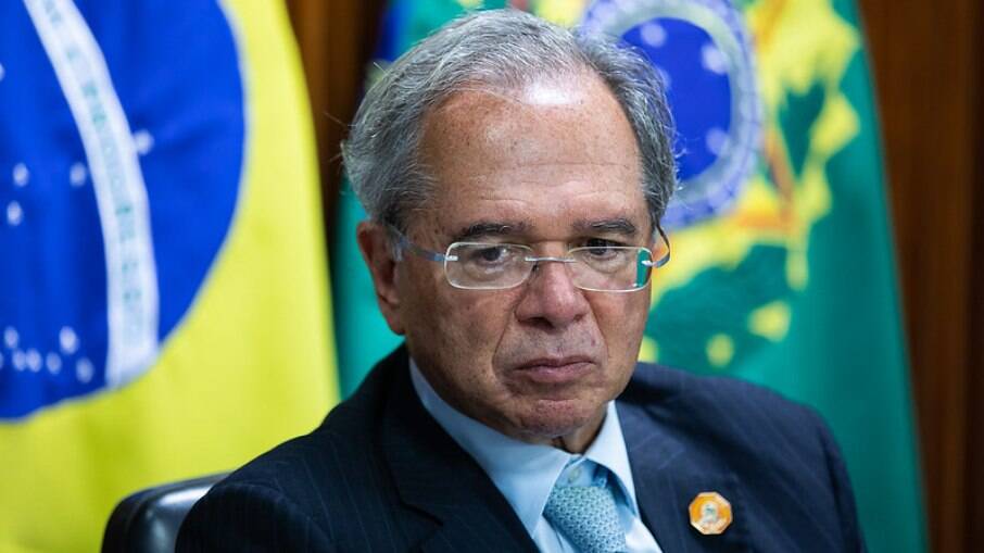 Paulo Guedes define nomes para reestruturação do Ministério da Economia
