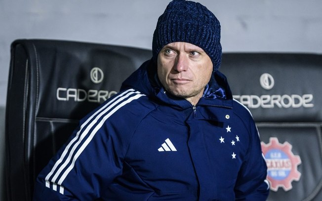 Seabra exalta estratégia do Cruzeiro na vitória contra o Grêmio por 2×0