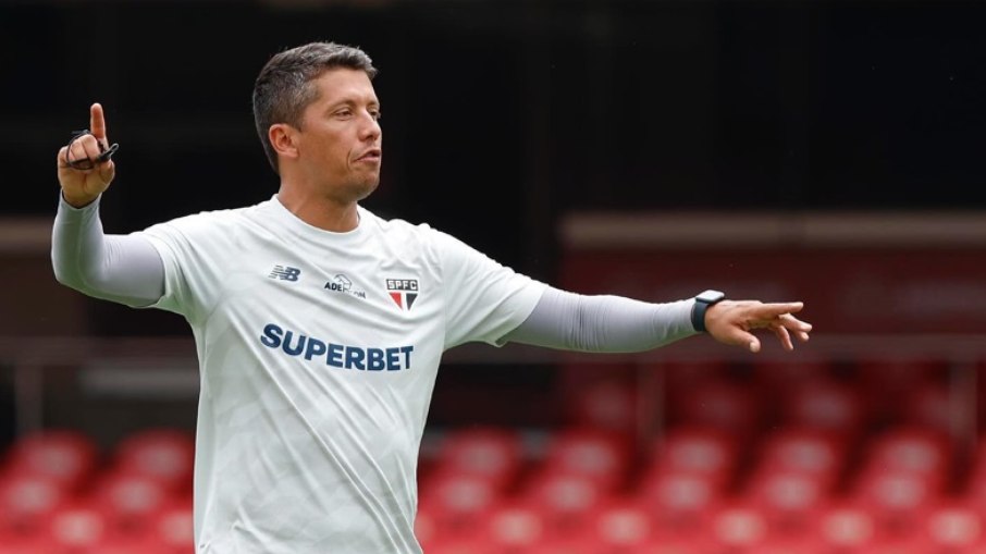Thiago Carpini não é mais treinador do São Paulo
