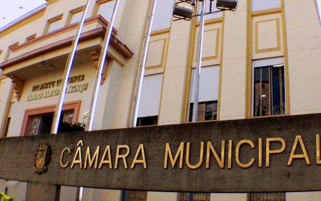 Novo salário de vereadores em Araraquara é aprovado Novo salário de vereadores em Araraquara é aprovado