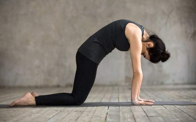 7 exercícios simples para reduzir as dores na coluna 7 exercícios simples para reduzir as dores na coluna