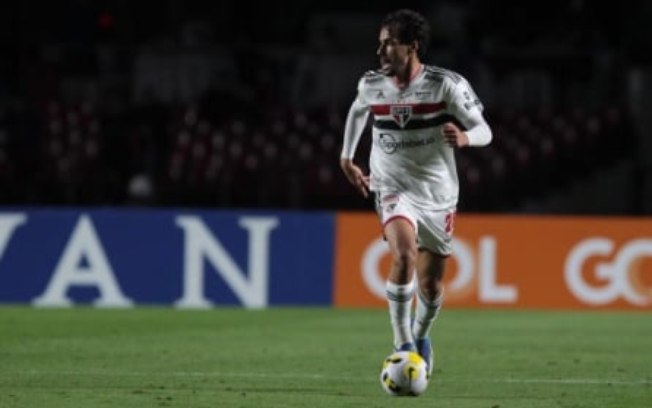 Igor Gomes descarta desgaste no São Paulo, aposta no elenco e diz que clube 'prioriza todos os jogos'