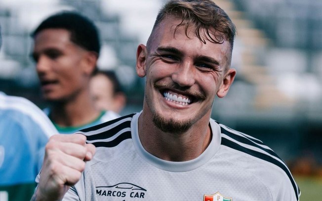 Ex-Botafogo, Linck tem fechado o gol em Portugal 