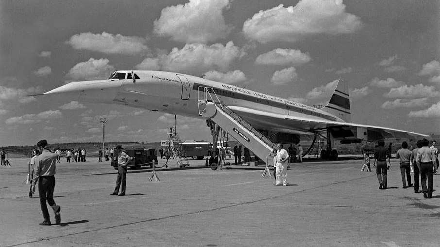 Concorde: um dos aviões mais famosos da história, no pátio do aeroporto Concorde: um dos aviões mais famosos da história, no pátio do aeroporto