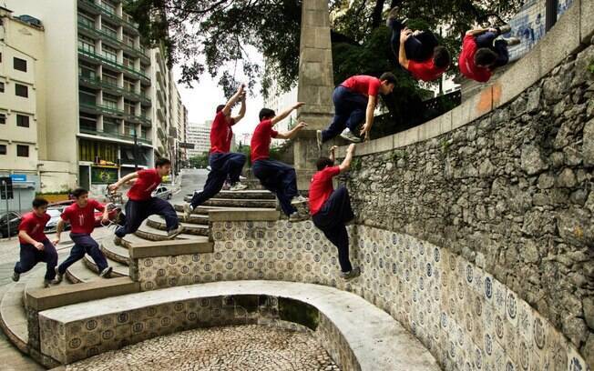 Parkour foi criado na França e já chegou ao Brasil