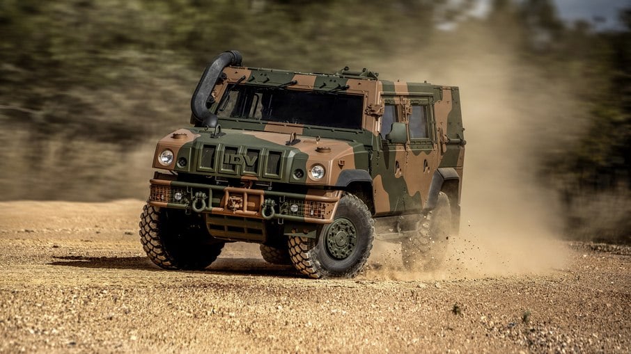 Iveco LMV-BR é versão nacional do LMV-2 produzido na Europa