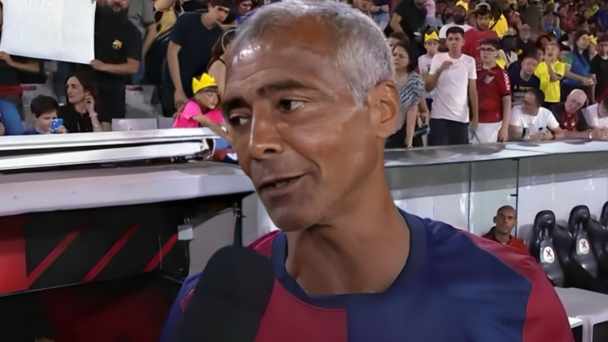 Romário entrou em campo para disputar amistoso no último domingo