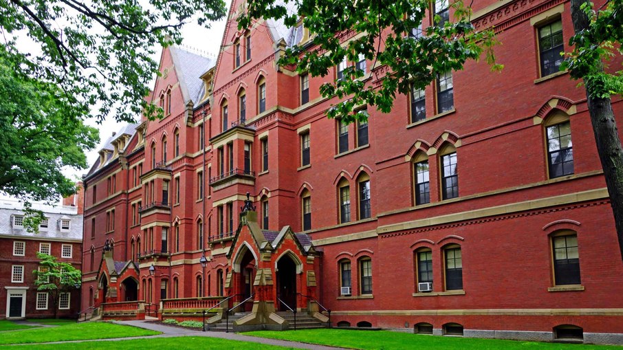 Bolsas de estudo na Universidade Harvard são para o cargo de professor pesquisador visitante júnior Bolsas de estudo na Universidade Harvard são para o cargo de professor pesquisador visitante júnior