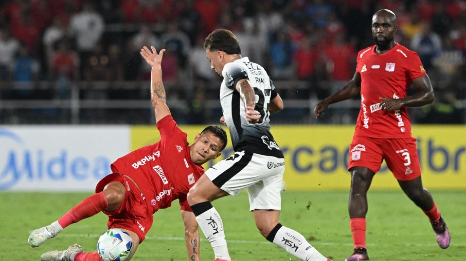 Corinthians busca empate contra o América de Cali na Sul-Americana Corinthians busca empate contra o América de Cali na Sul-Americana