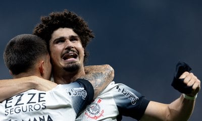 Corinthians bate o Juventude e vai à semi da Copa do Brasil