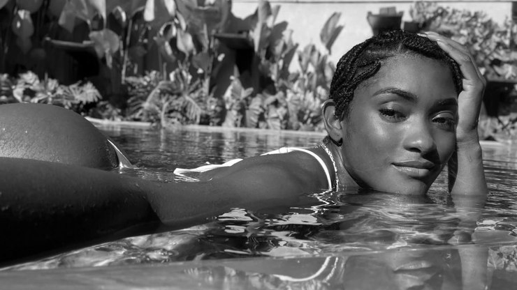 Erika Januza é internada em hospital do Rio após infecção