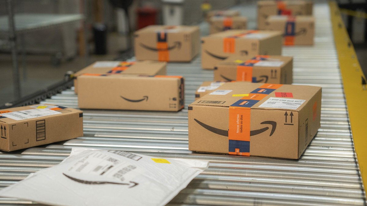Amazon já demitiu 10 mil funcionários em novembro e prevê outros cortes nos próximos dias