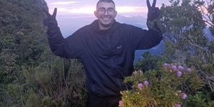 Amiga deixou jovem para trás no Pico Paraná; buscas seguem