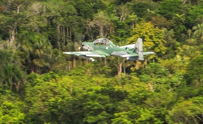  FAB localiza avião desaparecido após cair no interior do Amazonas