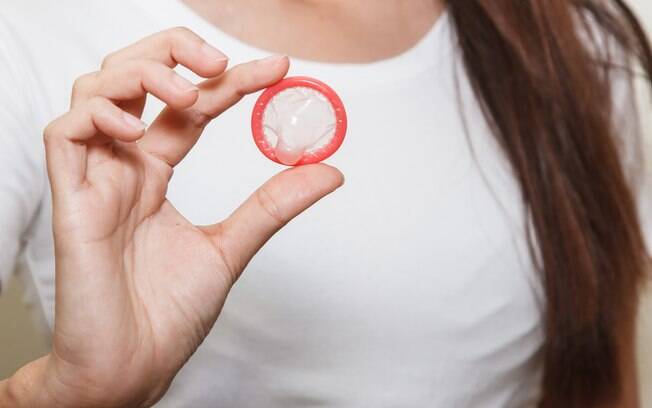 Uso do preservativo pelas grvidas  recomendado tambm para preveno de infeces sexualmente transmissveis