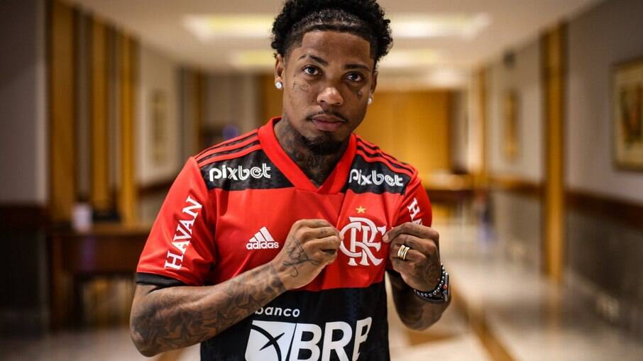 Flamengo anuncia a contratação de Marinho