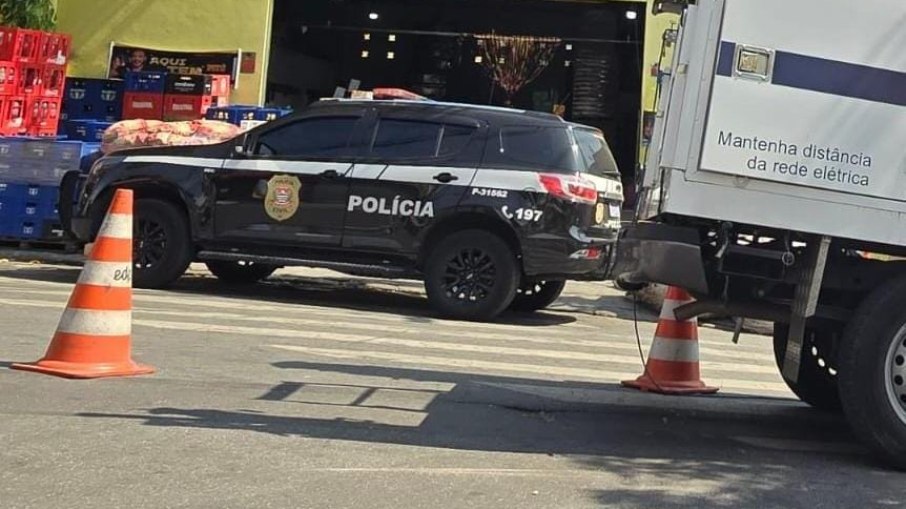 A estimativa é de que o prejuízo causado pela fraude seja de cerca de R$ 10 mil. A estimativa é de que o prejuízo causado pela fraude seja de cerca de R$ 10 mil.