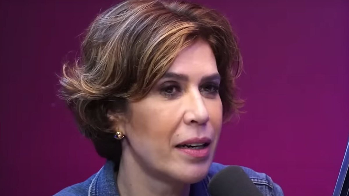 Maria Clara Gueiros relembrou bastidores de beijo técnico