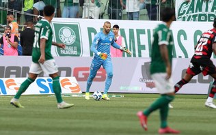 Weverton detona VAR após derrota do Palmeiras: C*ga com tudo