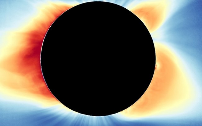 Explosões no Sol podem ficar visíveis durante eclipse