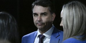 Defesa explica ao STF sumiço de duas armas de Bolsonaro