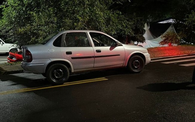 Motorista perde controle e colide em outro veículo após show do Sampa Crew em São Carlos