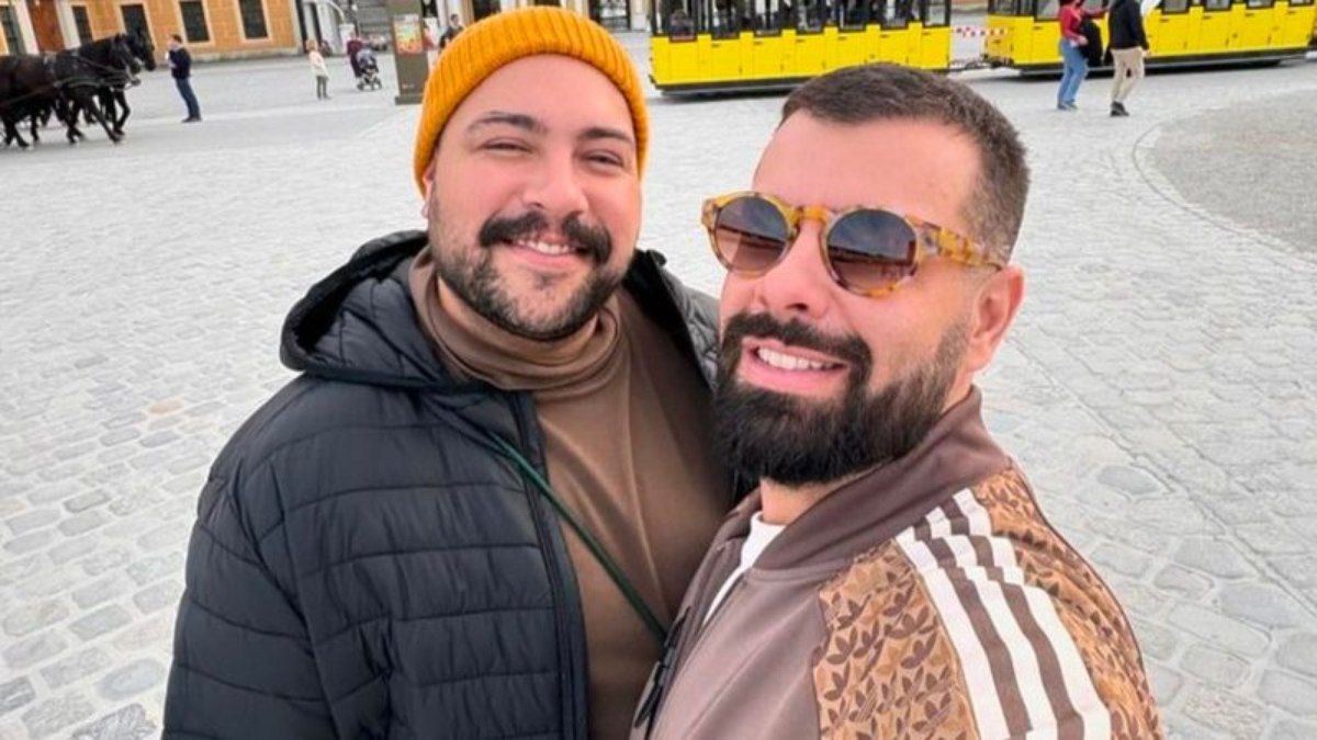 Tiago Abravanel e marido