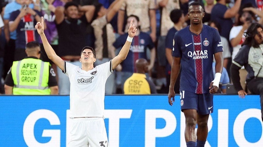 Botafogo venceu o poderoso PSG por 1 a 0 na segunda rodada