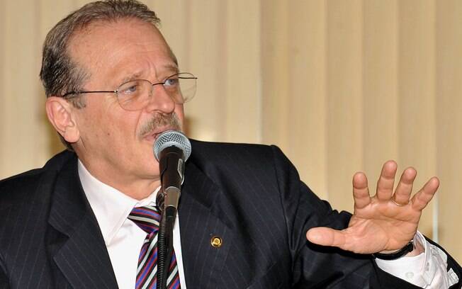 Para o jornalista Leandro Mazzini,  está claro para Tarso Genro que seu grupo político quer disputar eleições em 2018