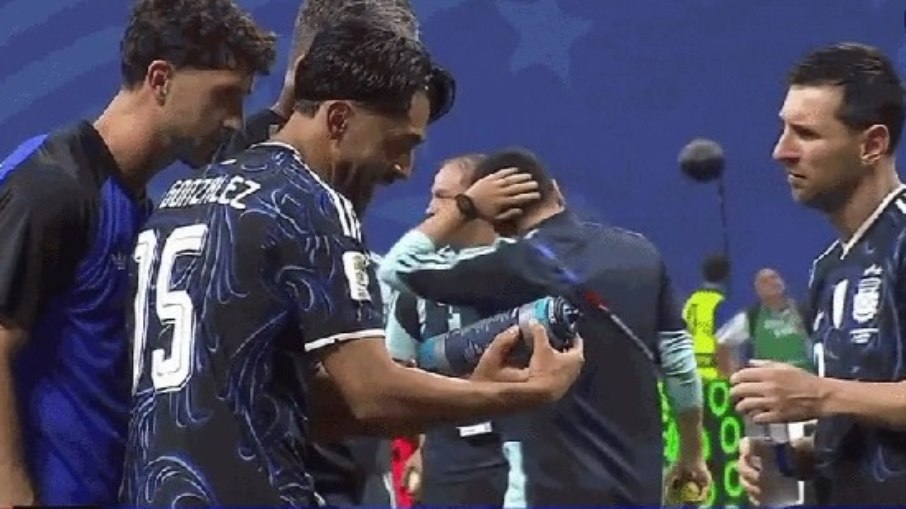 Argentinos encontraram cola de Pickford com modo de bater pênaltis Argentinos encontraram cola de Pickford com modo de bater pênaltis