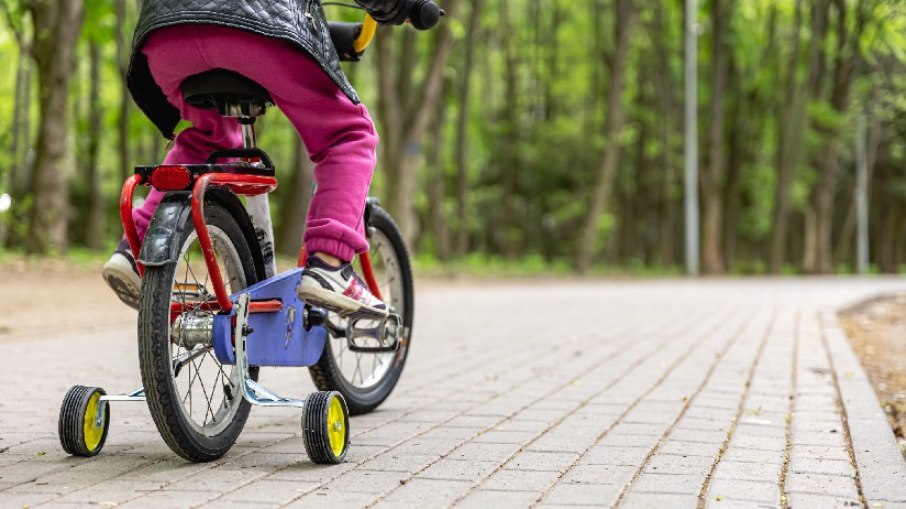 Modelos de bicicleta infantil estão em oferta por tempo limitado na Amazon