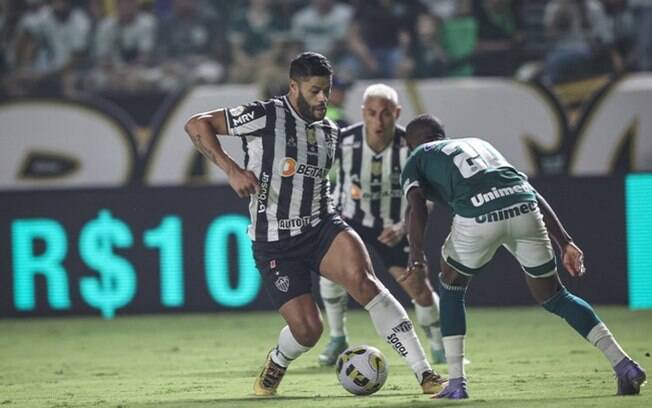 Atlético-MG empata com o Goiás e perde a chance de assumir a liderança do Brasileirão