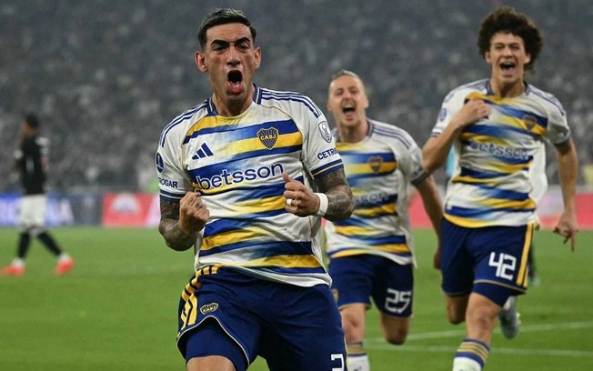 Vasco sofreu a primeira derrota em mata-mata sob o comando de Pedro Emanuel