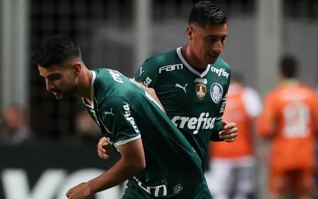 Rony marca de novo, Palmeiras bate Bragantino e retoma liderança