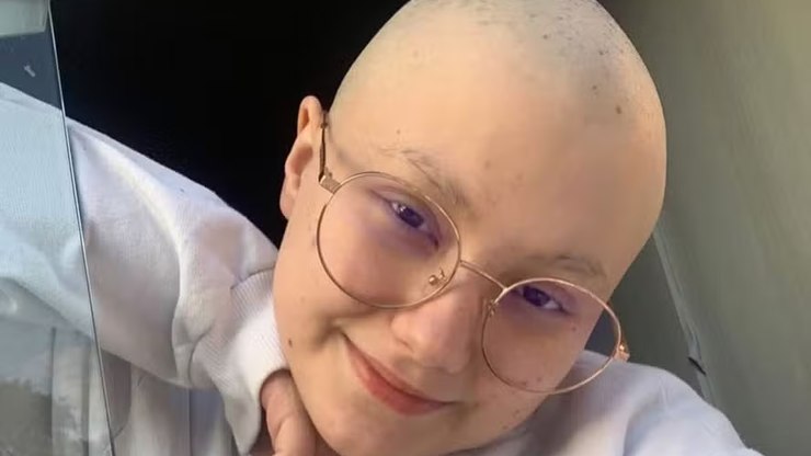 Arlete Salles se afasta de 