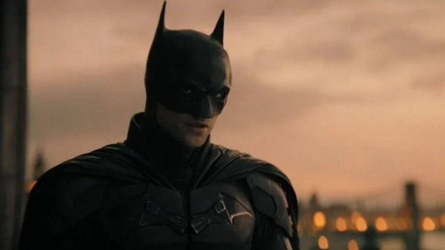Robert Pattinson caracterizado como 'Batman'