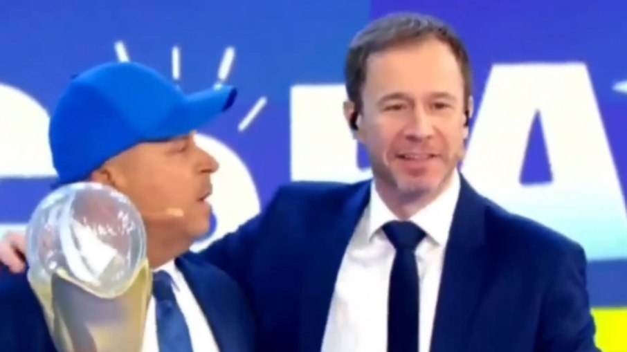 Vidente faz previsão ao vivo