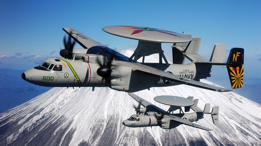 E-2C Hawkeye