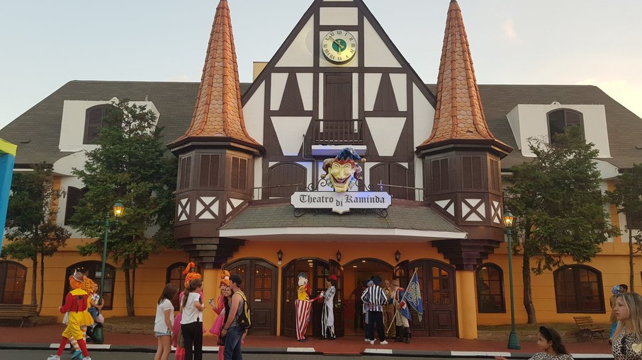 Teatro Kaminda, do Hopi Hari.