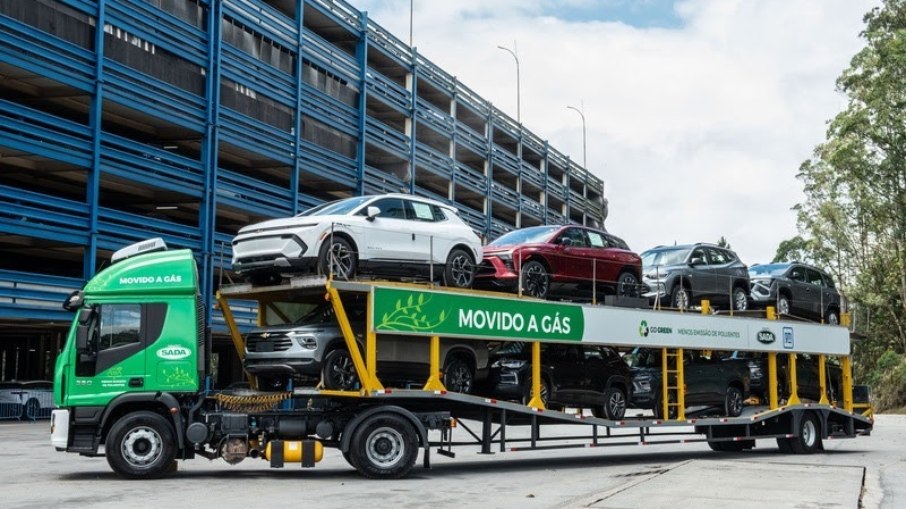 Caminhão movido a GNV da GM