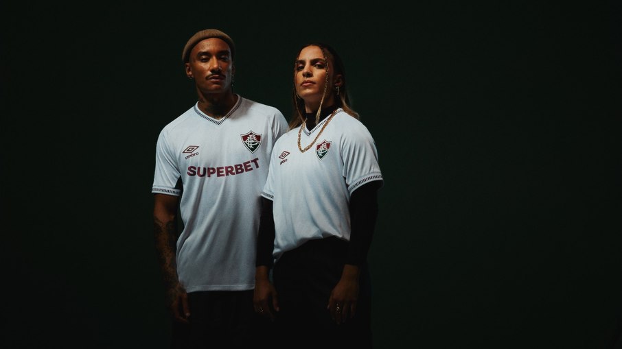 Fluminense e Umbro apresentam a nova camisa branca para 2025 Fluminense e Umbro apresentam a nova camisa branca para 2025