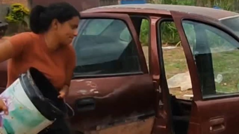 Josiane Pinto queria ajudar marido que tem a rotina muito atarefada Josiane Pinto queria ajudar marido que tem a rotina muito atarefada