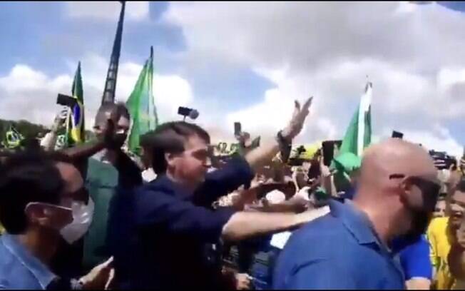 O presidente Jair Bolsonaro hoje, 24, em manifestação em Brasília