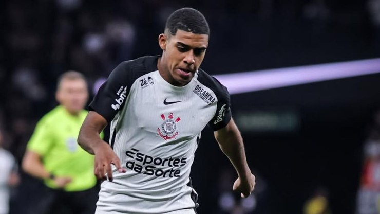 Promessa resolve e Corinthians garante grande vitória no Paraná