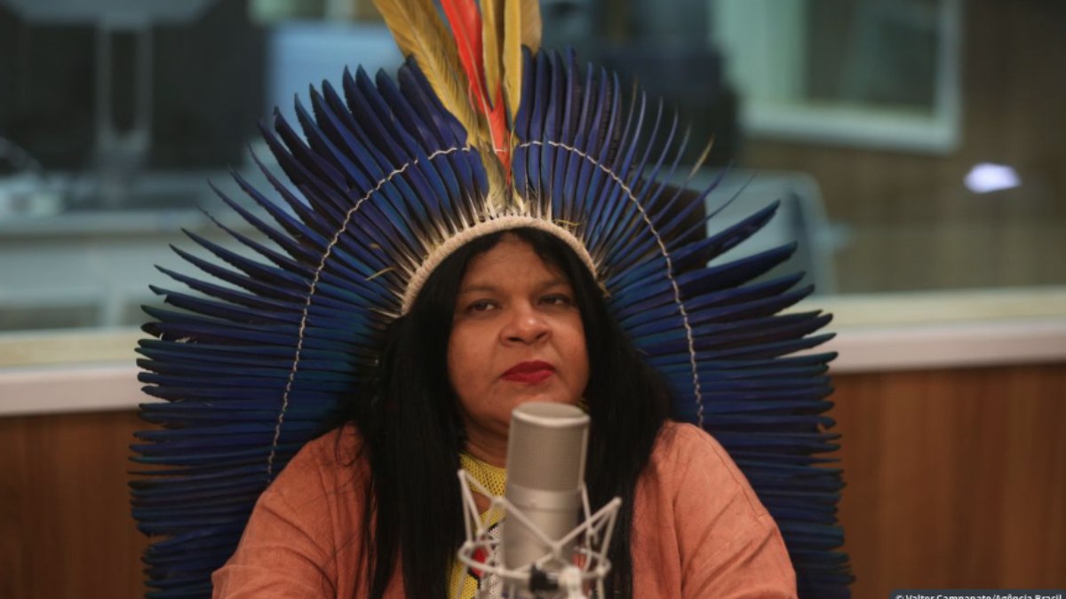 Sônia Guajajara é ministra dos Povos Indígenas no terceiro mandato do presidente Lula