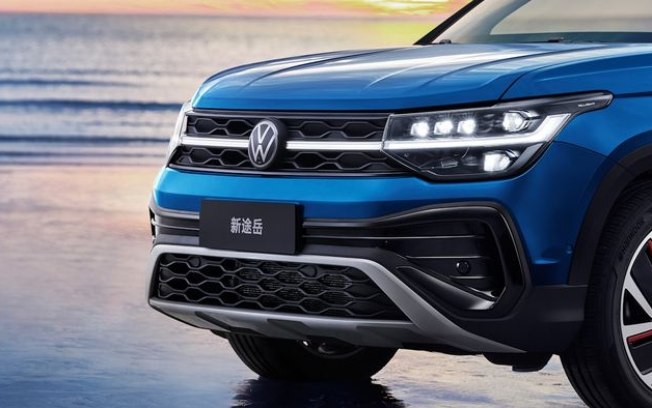 Volkswagen Taos reestilizado e híbrido virá ao Brasil em 2025